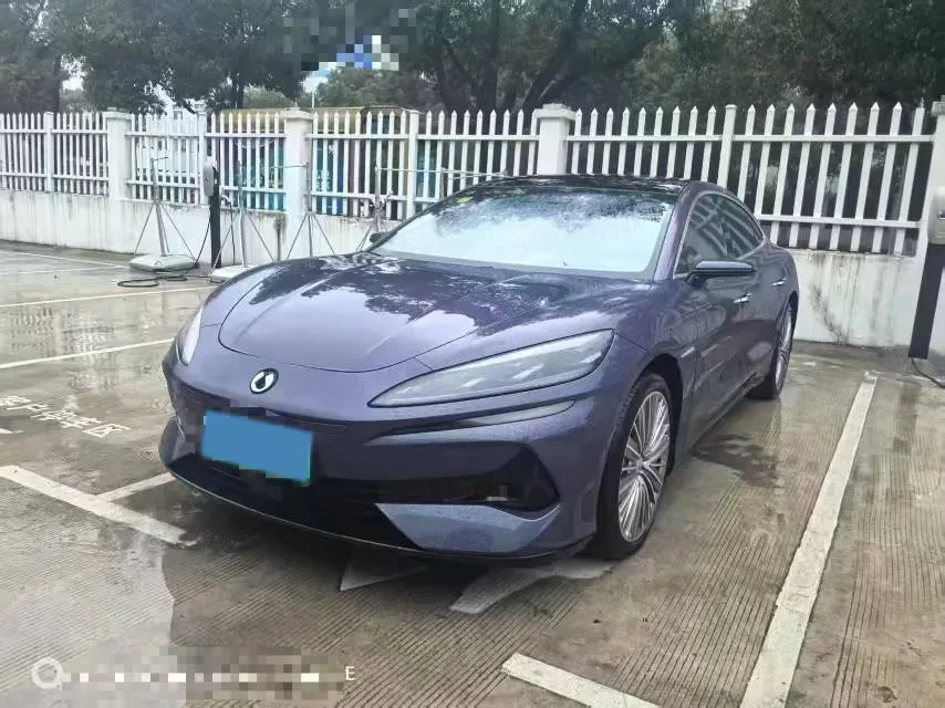 2024 Denza DenzaZ9 2.0T 207HP L4 E-CVT PHEV 38.5KWH,autocango,china used car exporter,china ev exporter,chinese used car exporter,chinese used ev exporter