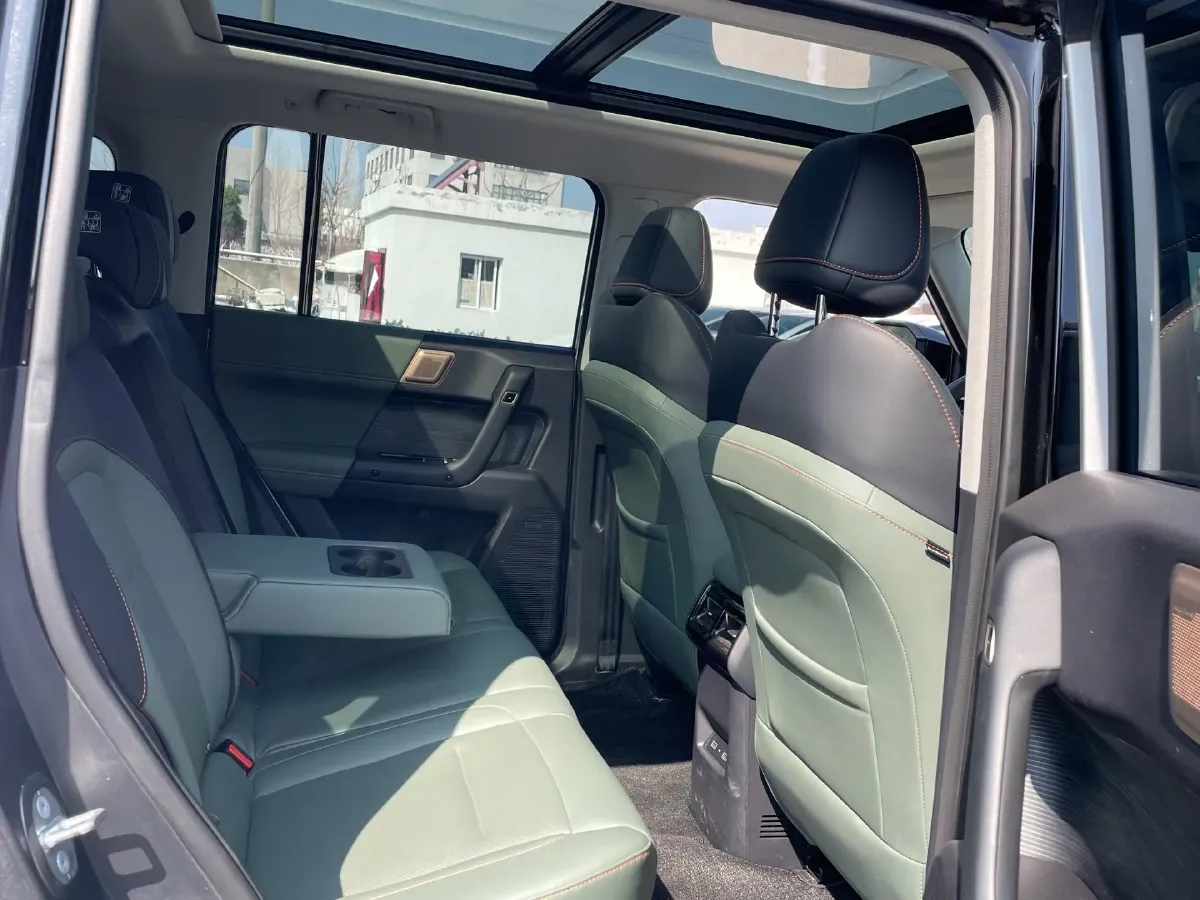 2024 JMC DaDao 2.3T 245HP L4 8AT,autocango,china used car exporter,china ev exporter,chinese used car exporter,chinese used ev exporter