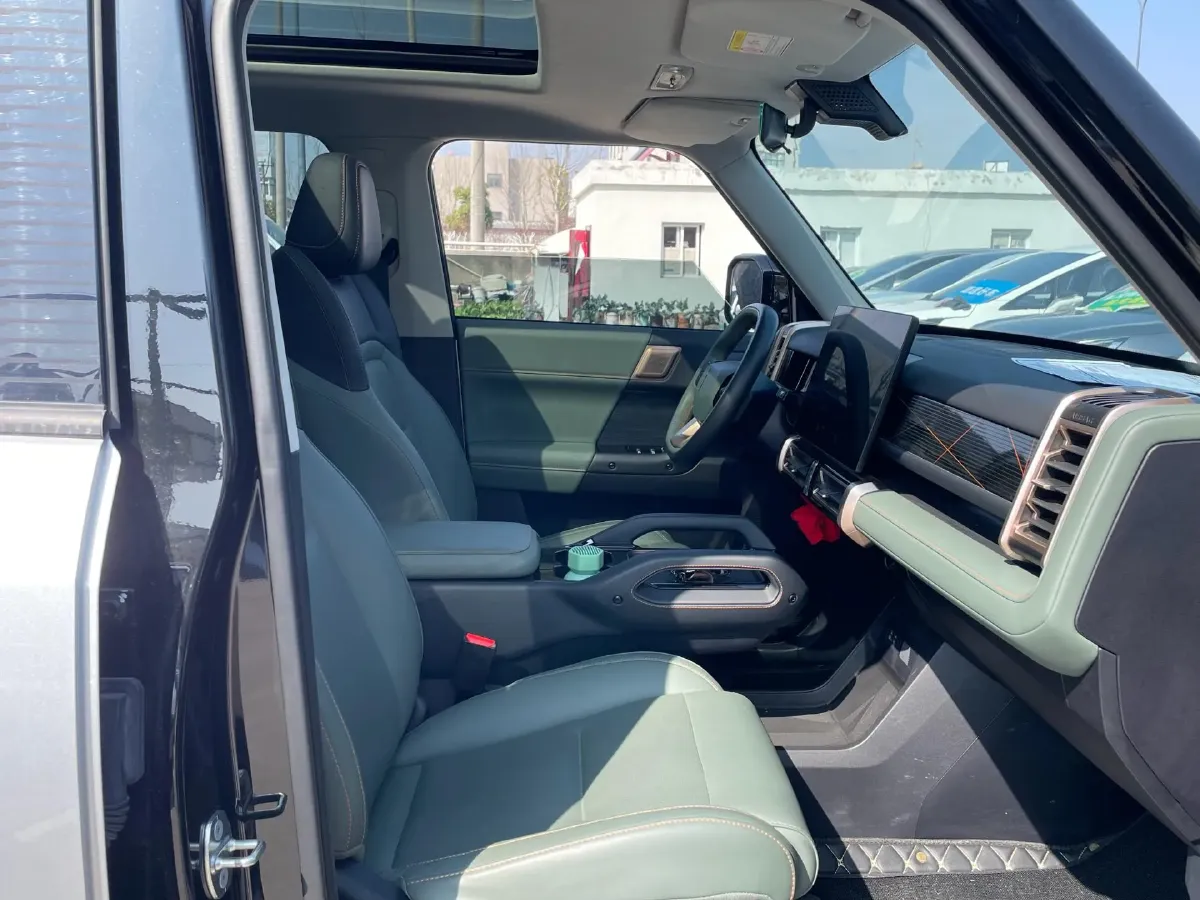 2024 JMC DaDao 2.3T 245HP L4 8AT,autocango,china used car exporter,china ev exporter,chinese used car exporter,chinese used ev exporter