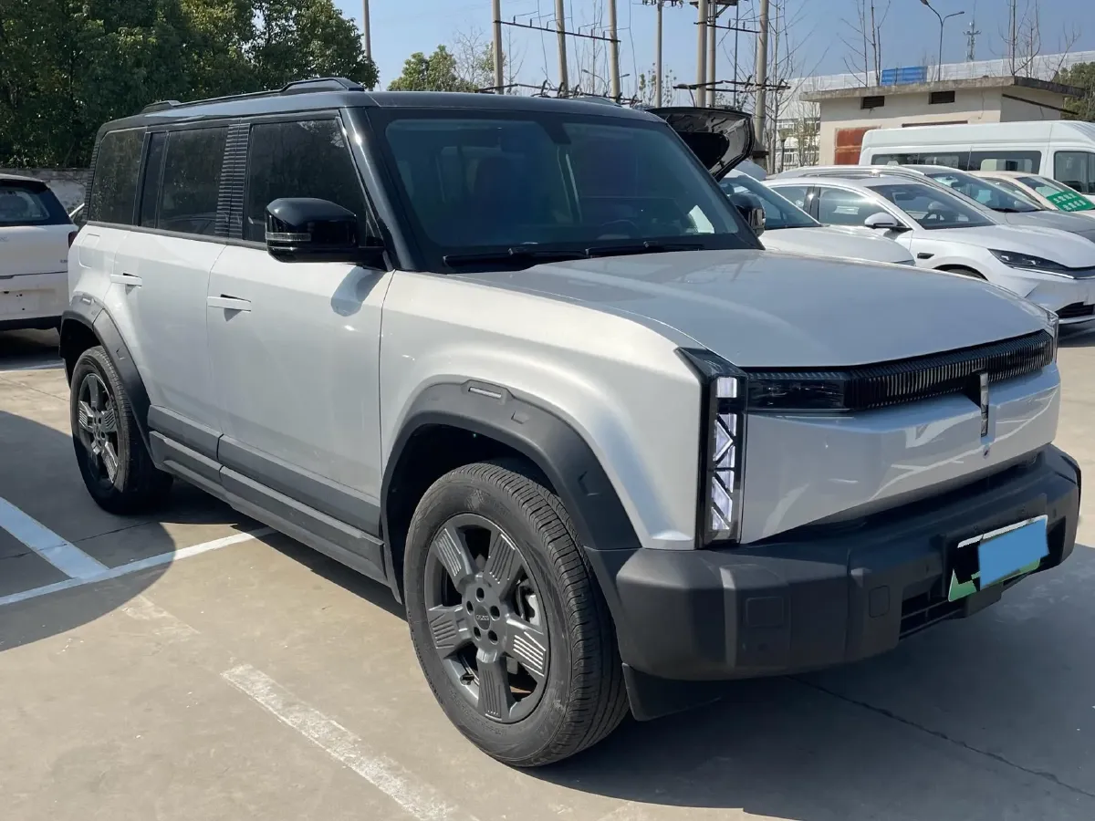 2024 JMC DaDao 2.3T 245HP L4 8AT,autocango,china used car exporter,china ev exporter,chinese used car exporter,chinese used ev exporter