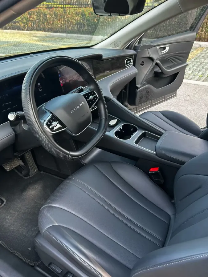 2023 Roewe D7 1.5L 112HP L4 1DHT PHEV 21.4KWH,autocango,china used car exporter,china ev exporter,chinese used car exporter,chinese used ev exporter