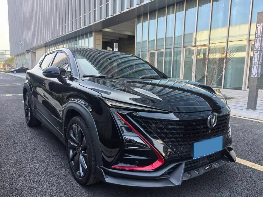 2021 ChangAn UNI-T 1.5T 180HP L4 7DCT,autocango,china used car exporter,china ev exporter,chinese used car exporter,chinese used ev exporter