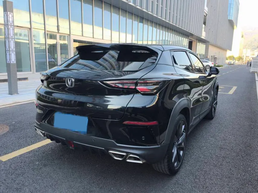 2021 ChangAn UNI-T 1.5T 180HP L4 7DCT,autocango,china used car exporter,china ev exporter,chinese used car exporter,chinese used ev exporter