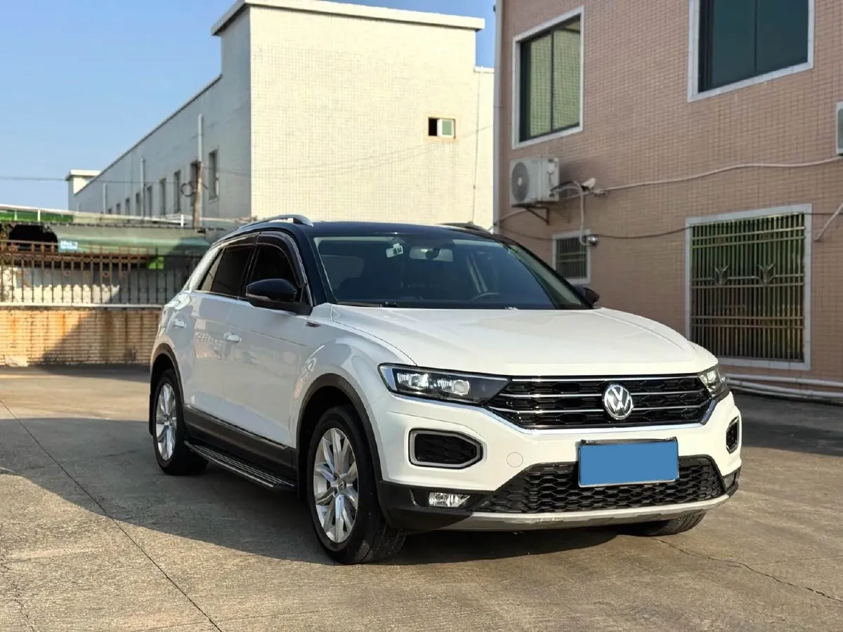 2019 Volkswagen T-Roc 1.4T 131HP L4 7DCT,autocango,china used car exporter,china ev exporter,chinese used car exporter,chinese used ev exporter