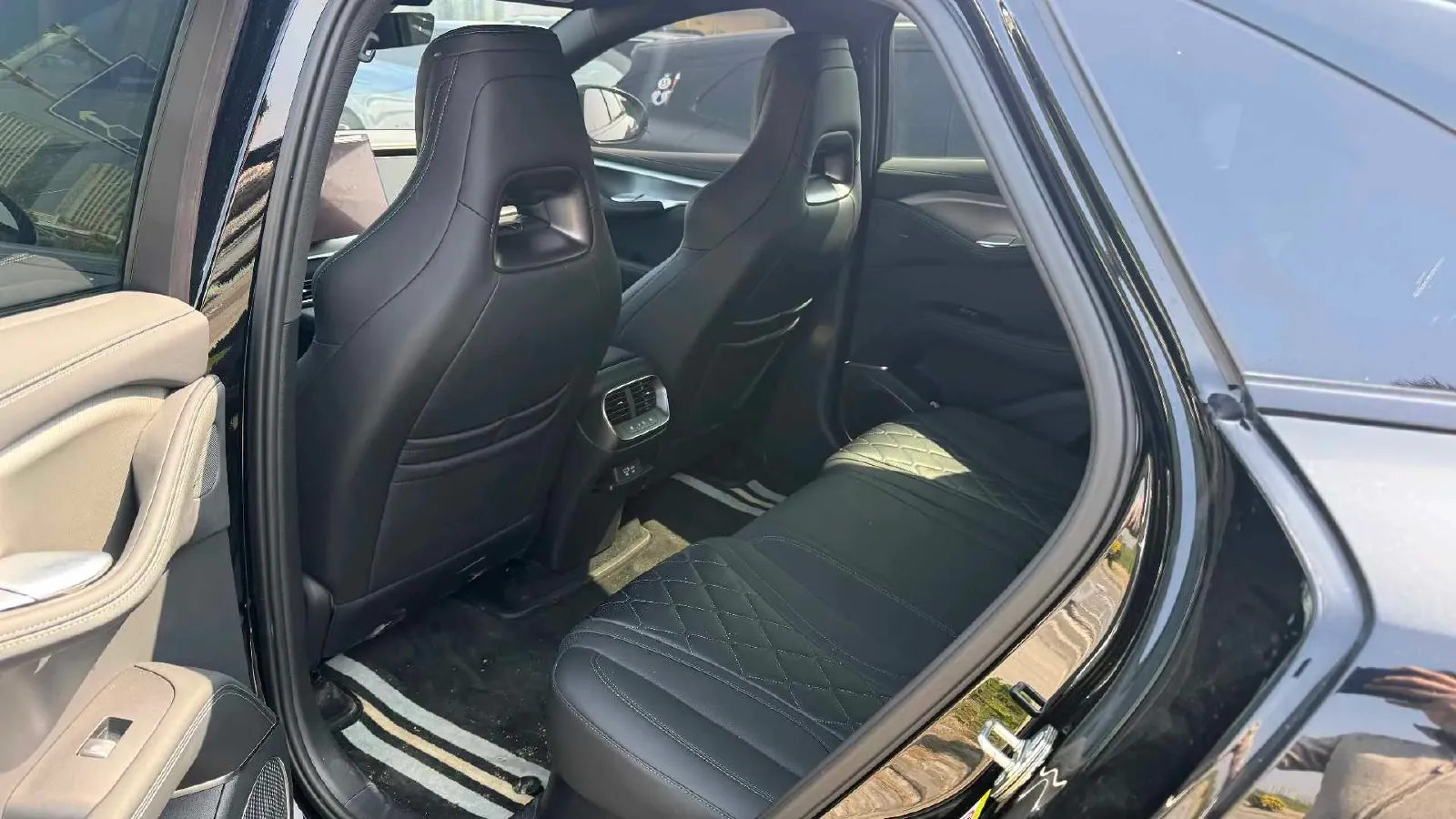 2025 BYD Sea Lion 07 BEV 80.64KWH,autocango,china used car exporter,china ev exporter,chinese used car exporter,chinese used ev exporter