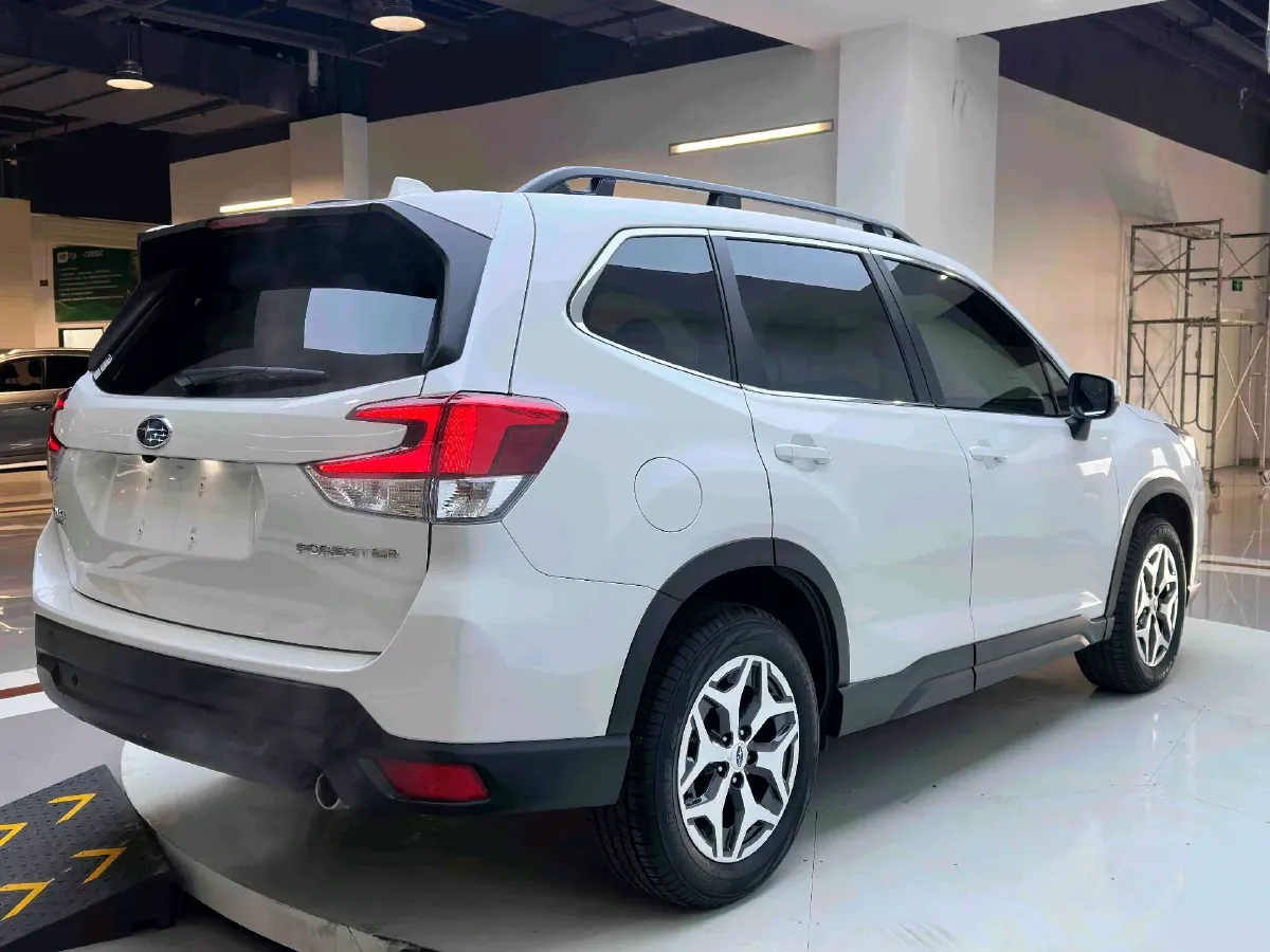 2022 Subaru Forester 2.0L 154HP H4 CVT,autocango,china used car exporter,china ev exporter,chinese used car exporter,chinese used ev exporter