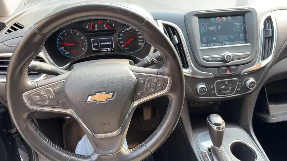 2019 Chevrolet Equinox 1.5T 169HP L4 6AT,autocango,china used car exporter,china ev exporter,chinese used car exporter,chinese used ev exporter