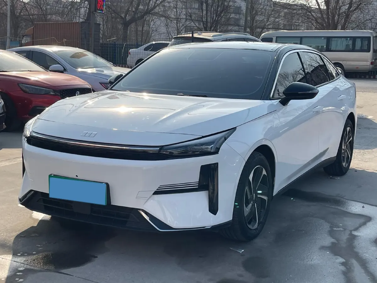 2023 Geely Galaxy L6 1.5T 163HP L4 3DHT PHEV,autocango,china used car exporter,china ev exporter,chinese used car exporter,chinese used ev exporter