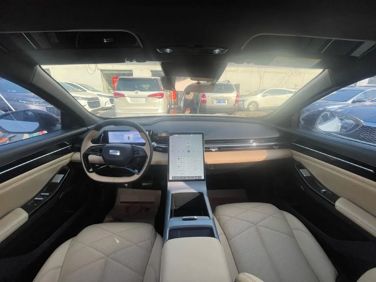 2023 Geely Galaxy L6 1.5T 163HP L4 3DHT PHEV,autocango,china used car exporter,china ev exporter,chinese used car exporter,chinese used ev exporter