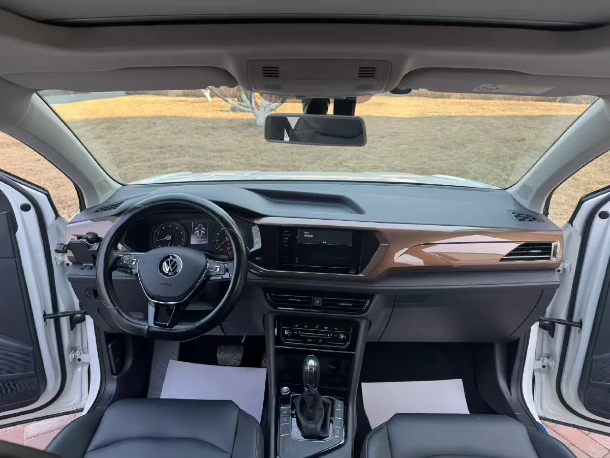 2021 Volkswagen Tharu 1.4T 150HP L4 7DCT,autocango,china used car exporter,china ev exporter,chinese used car exporter,chinese used ev exporter