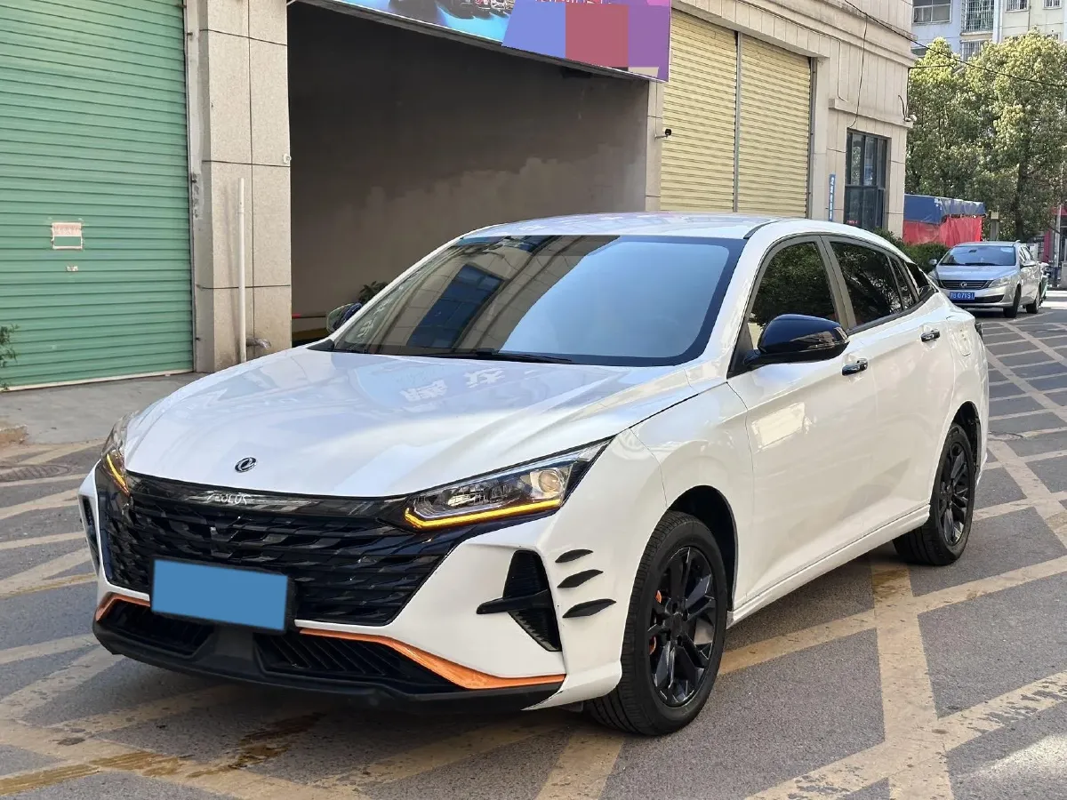 2023 DongFeng Aeolus YiXuan 1.5L 125HP L4 6DCT,autocango,china used car exporter,china ev exporter,chinese used car exporter,chinese used ev exporter