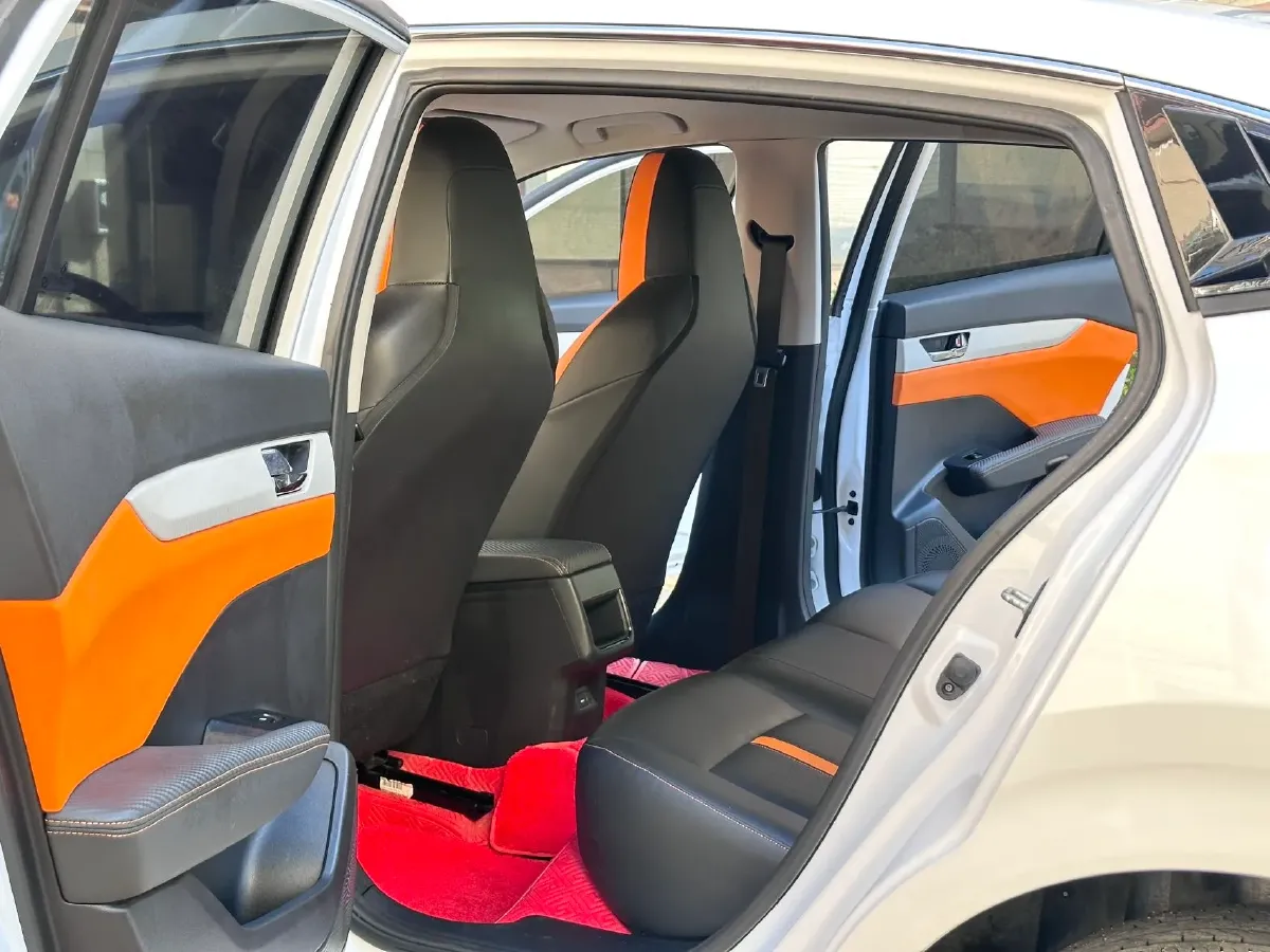 2023 DongFeng Aeolus YiXuan 1.5L 125HP L4 6DCT,autocango,china used car exporter,china ev exporter,chinese used car exporter,chinese used ev exporter