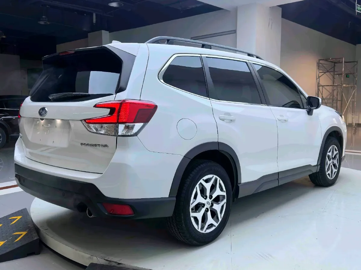 2022 Subaru Forester 2.0L 154HP H4 CVT,autocango,china used car exporter,china ev exporter,chinese used car exporter,chinese used ev exporter