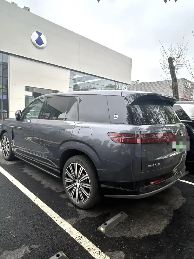 2025 Denza DenzaN9 2.0T 207HP L4 E-CVT PHEV,autocango,china used car exporter,china ev exporter,chinese used car exporter,chinese used ev exporter