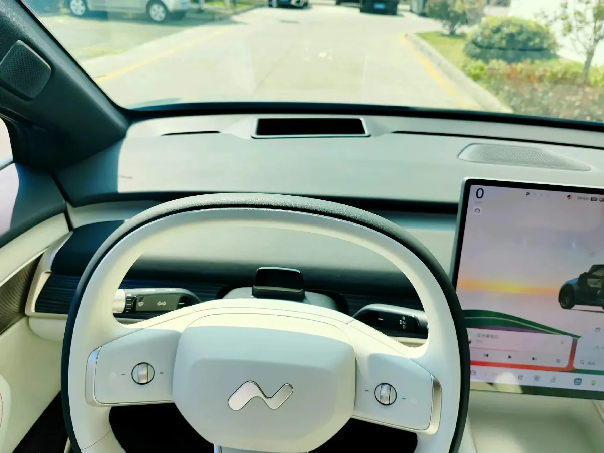 2024 ONVO L60 BEV 85KWH,autocango,china used car exporter,china ev exporter,chinese used car exporter,chinese used ev exporter