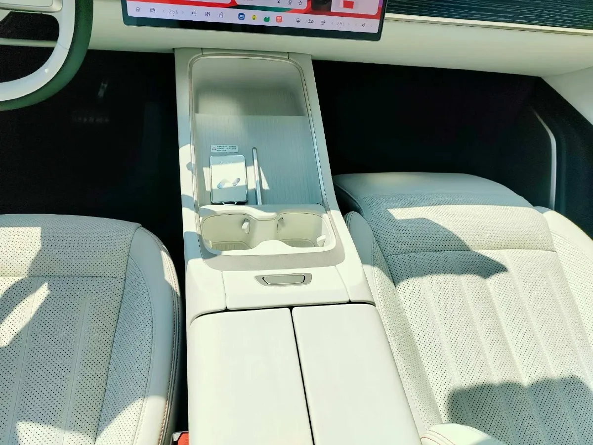 2024 ONVO L60 BEV 85KWH,autocango,china used car exporter,china ev exporter,chinese used car exporter,chinese used ev exporter