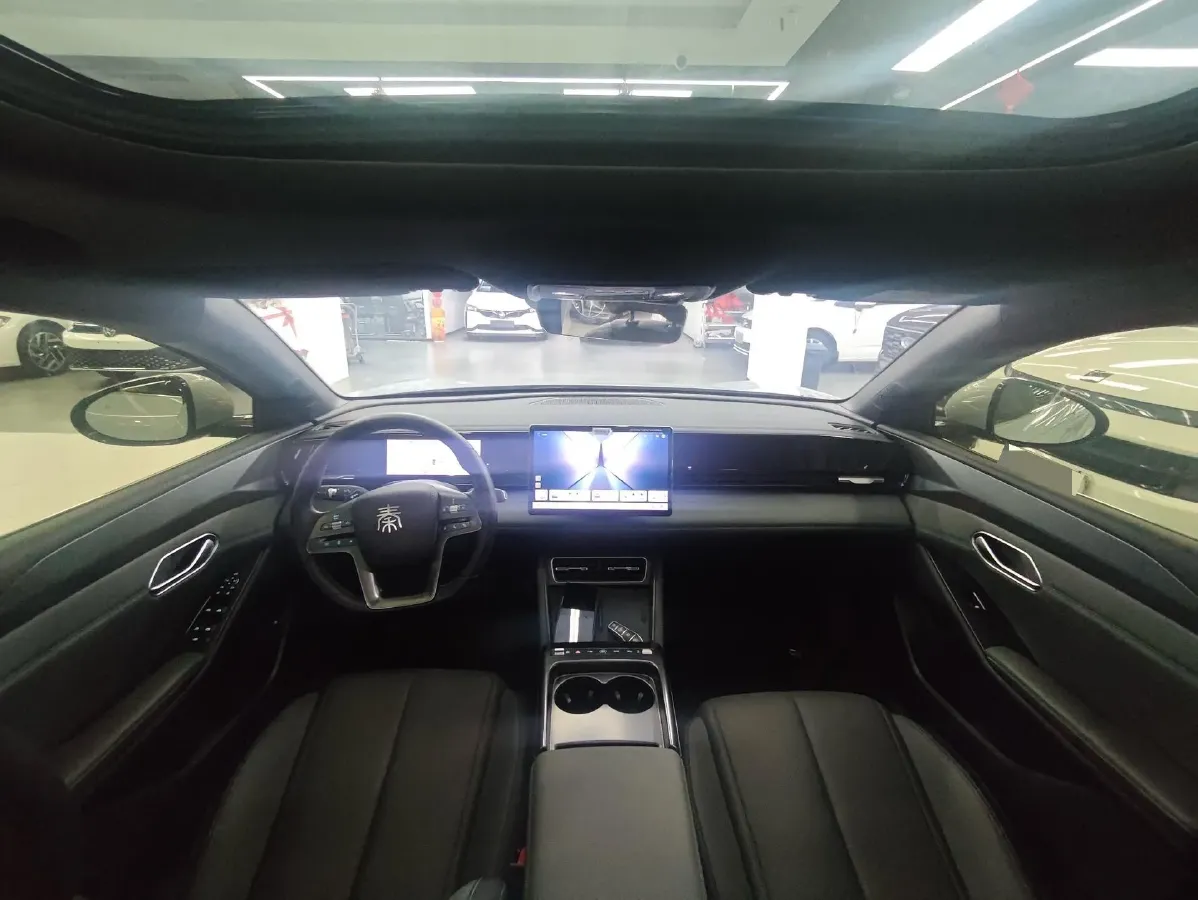 2025 BYD QinL BEV,autocango,china used car exporter,china ev exporter,chinese used car exporter,chinese used ev exporter