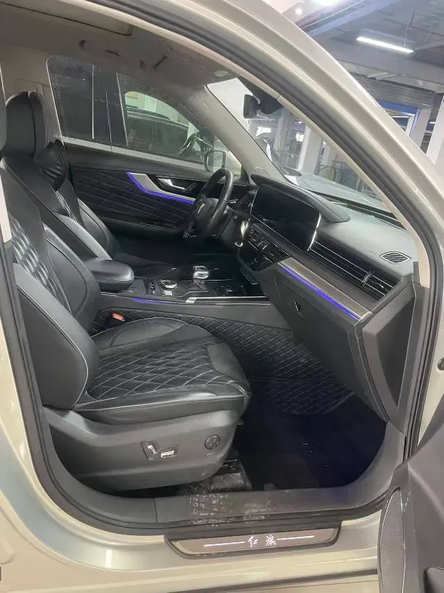 2019 HongQi HS5 2.0T 224HP L4 6AT,autocango,china used car exporter,china ev exporter,chinese used car exporter,chinese used ev exporter