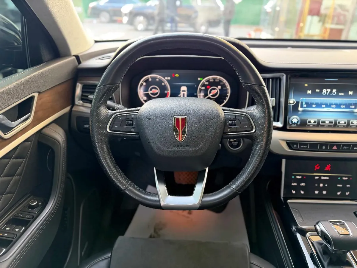 2022 HongQi HS7 3.0T 337HP V6 8AT,autocango,china used car exporter,china ev exporter,chinese used car exporter,chinese used ev exporter