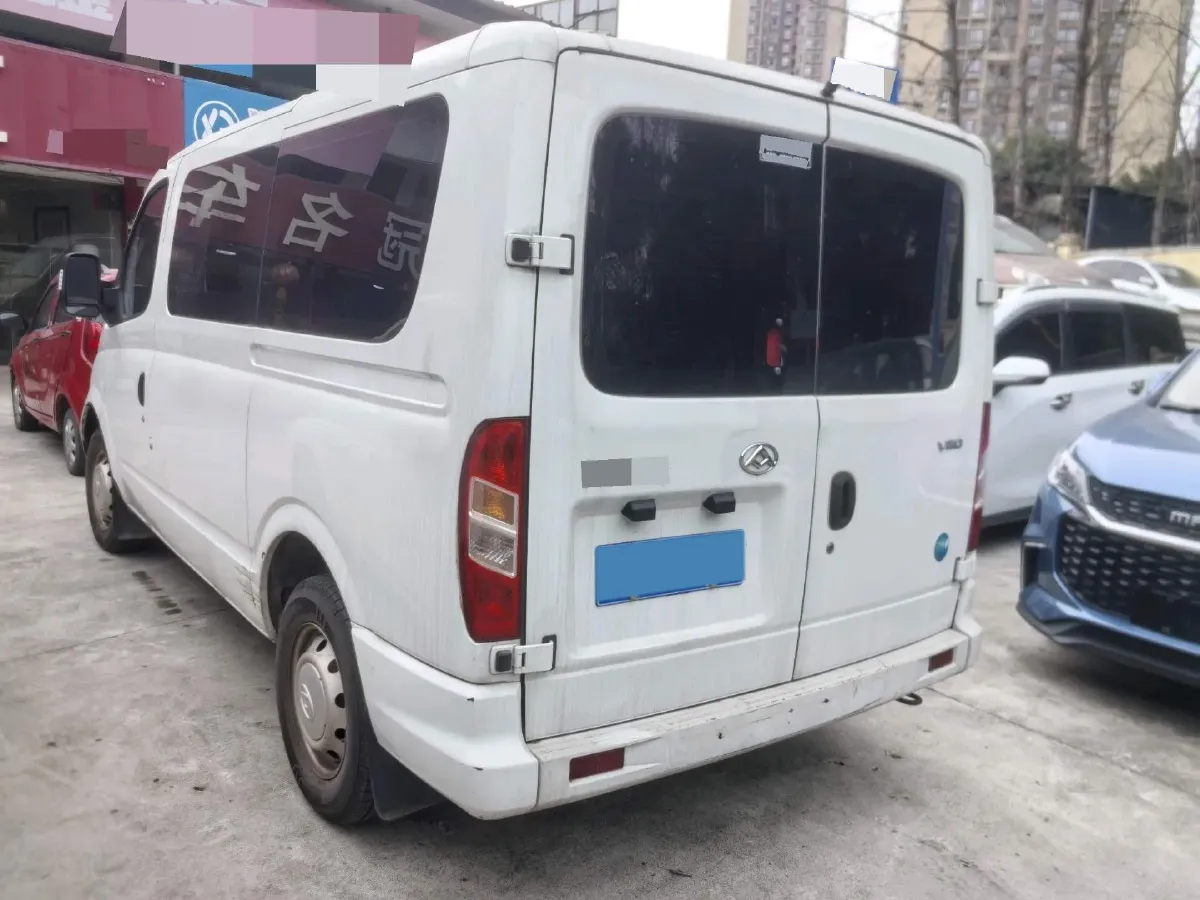 2021 MAXUS XinTu V80 2.0T 139HP L4 6MT,autocango,china used car exporter,china ev exporter,chinese used car exporter,chinese used ev exporter