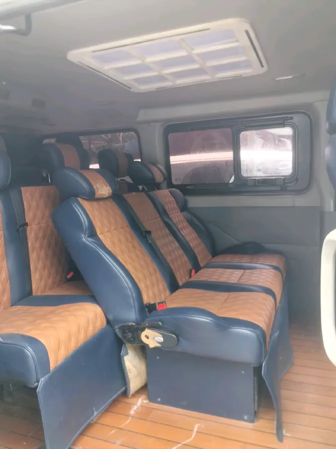 2021 MAXUS XinTu V80 2.0T 139HP L4 6MT,autocango,china used car exporter,china ev exporter,chinese used car exporter,chinese used ev exporter