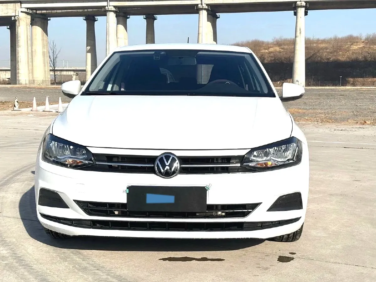 2023 Volkswagen Polo 1.5L 110HP L4 6AT,autocango,china used car exporter,china ev exporter,chinese used car exporter,chinese used ev exporter
