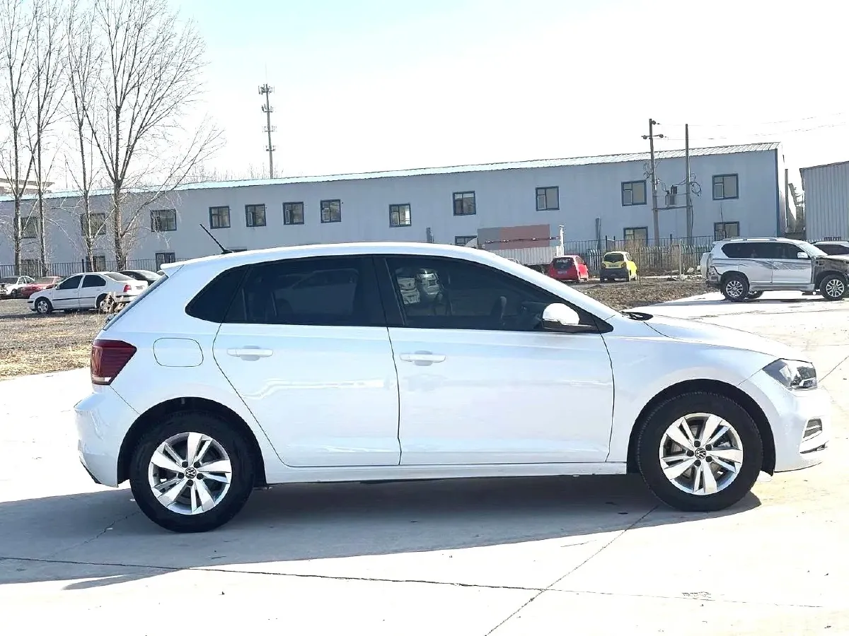 2023 Volkswagen Polo 1.5L 110HP L4 6AT,autocango,china used car exporter,china ev exporter,chinese used car exporter,chinese used ev exporter