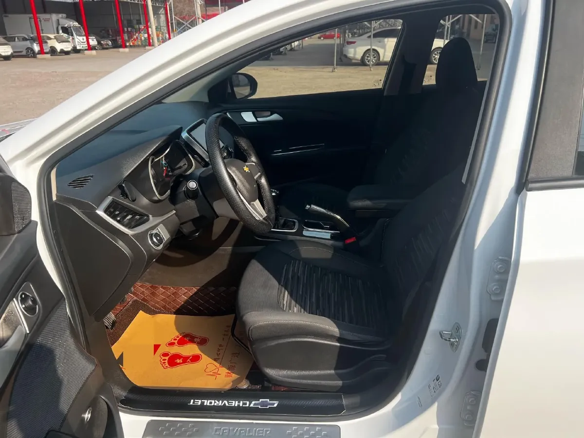 2016 Chevrolet Cavalier 1.5L 113HP L4 5MT,autocango,china used car exporter,china ev exporter,chinese used car exporter,chinese used ev exporter