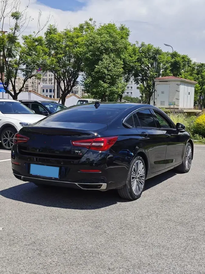 2022 HongQi H5 1.5T 169HP L4 7DCT,autocango,china used car exporter,china ev exporter,chinese used car exporter,chinese used ev exporter