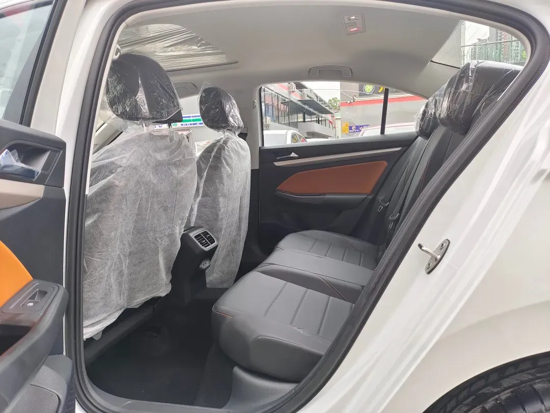 2025 Volkswagen Bora 1.2T 116HP L4 7DCT,autocango,china used car exporter,china ev exporter,chinese used car exporter,chinese used ev exporter