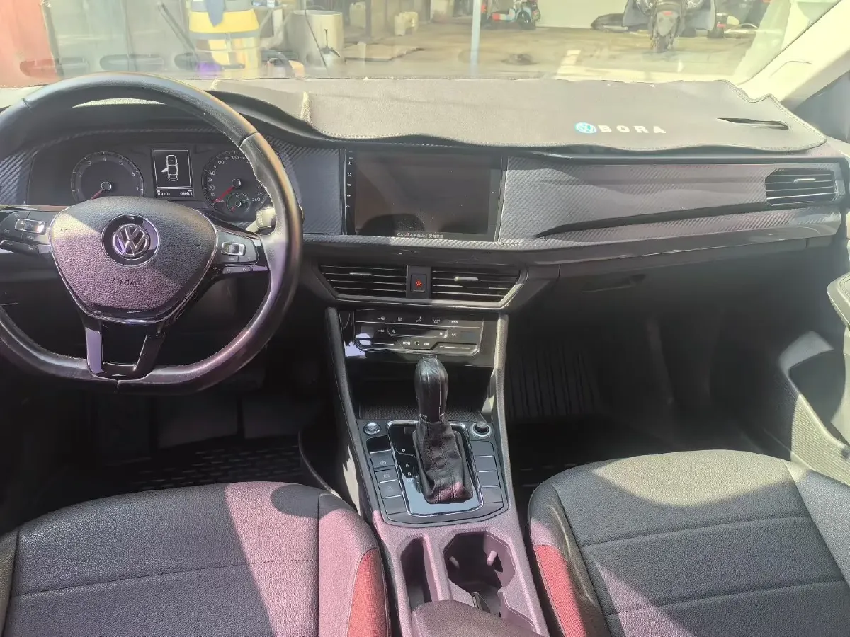 2020 Volkswagen Bora 1.5L 113HP L4 6AT,autocango,china used car exporter,china ev exporter,chinese used car exporter,chinese used ev exporter