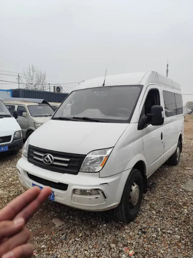 2021 MAXUS XinTu V80 2.0T 139HP L4 6MT,autocango,china used car exporter,china ev exporter,chinese used car exporter,chinese used ev exporter