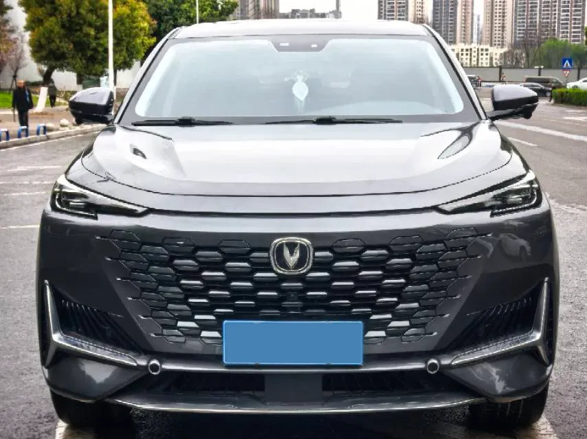 2021 ChangAn UNI-K 2.0T 233HP L4 8AT,autocango,china used car exporter,china ev exporter,chinese used car exporter,chinese used ev exporter
