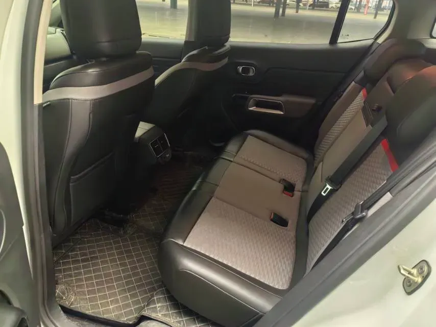 2019 Citroen C5 Aircross 1.6T 167HP L4 6AT,autocango,china used car exporter,china ev exporter,chinese used car exporter,chinese used ev exporter