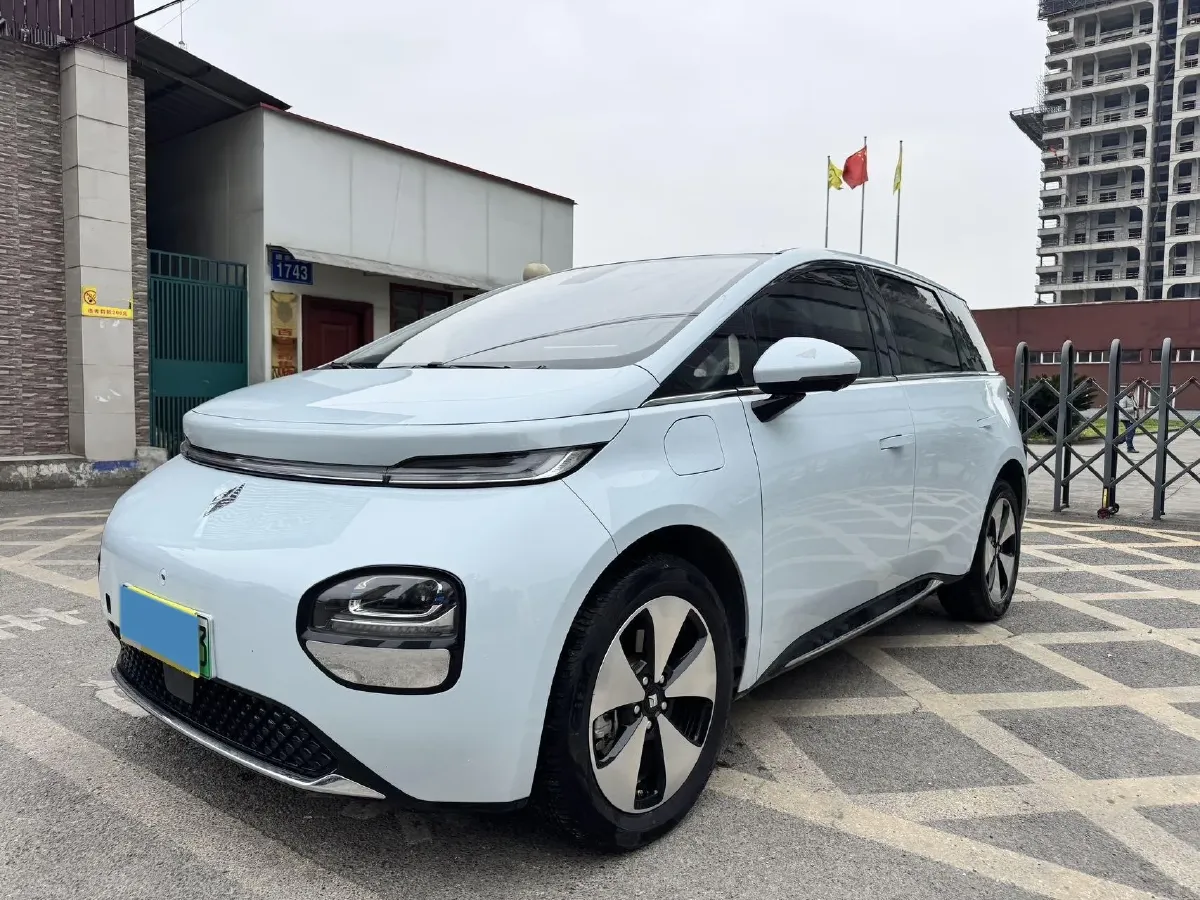 2023 BaoJun Cloud BEV 50.6KWH,autocango,china used car exporter,china ev exporter,chinese used car exporter,chinese used ev exporter