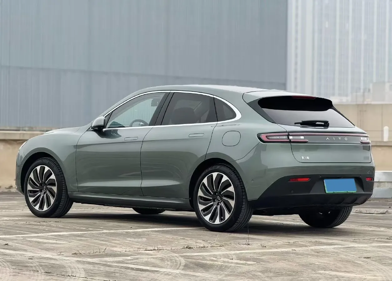 2022 JMC YuHu 7 2.0T 141HP L4 8AT,autocango,china used car exporter,china ev exporter,chinese used car exporter,chinese used ev exporter