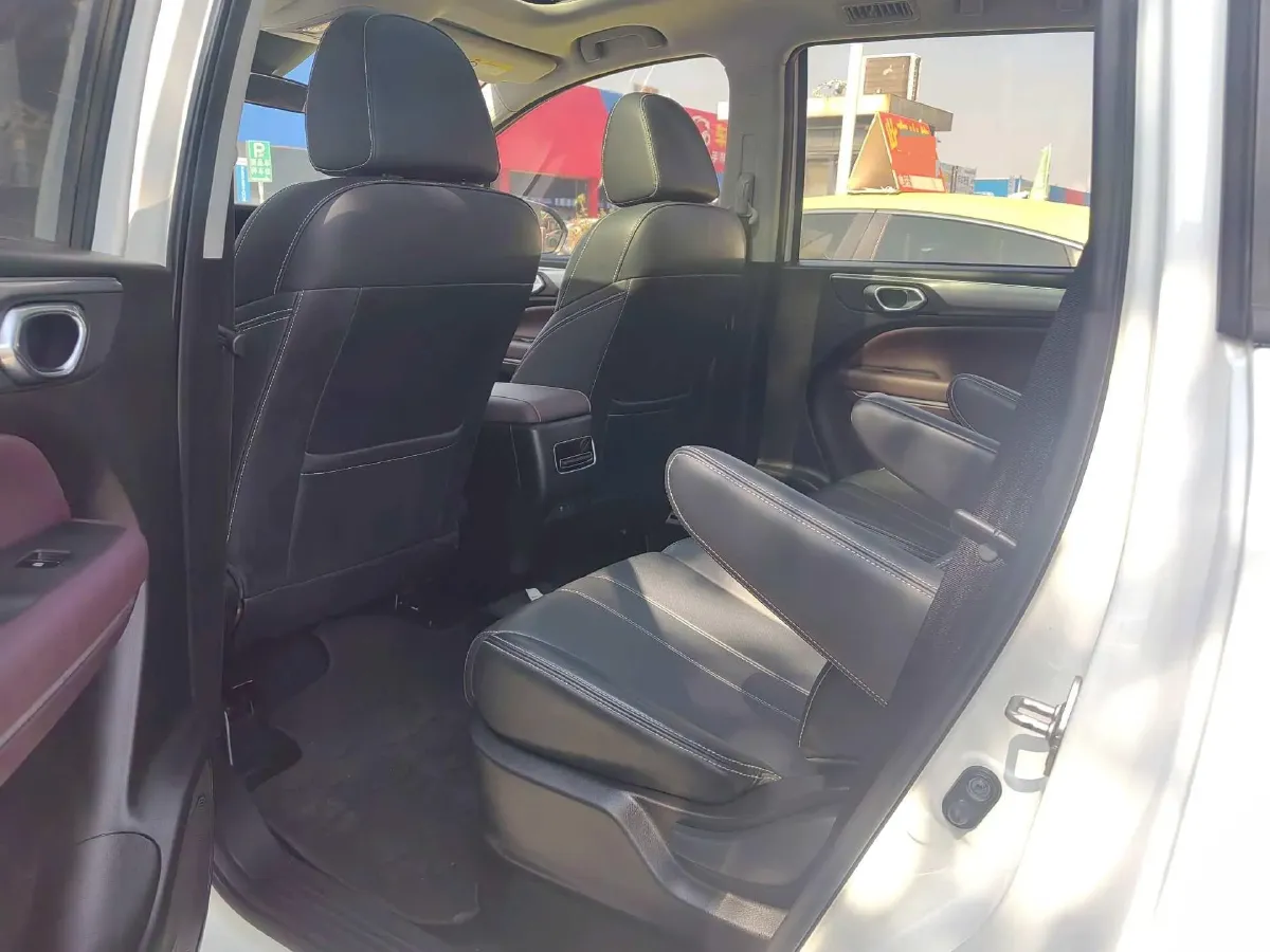 2021 GAC Trumpchi M6 1.5T 169HP L4 7DCT,autocango,china used car exporter,china ev exporter,chinese used car exporter,chinese used ev exporter