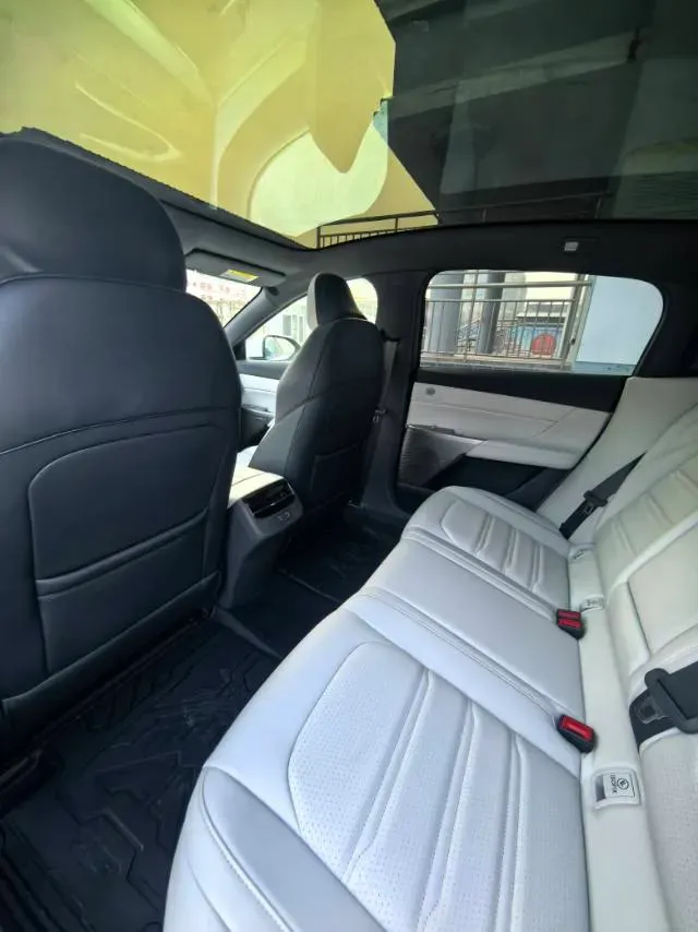 2024 DongFeng eπ eπ007 REEV 105HP REEV 28.4KWH,autocango,china used car exporter,china ev exporter,chinese used car exporter,chinese used ev exporter