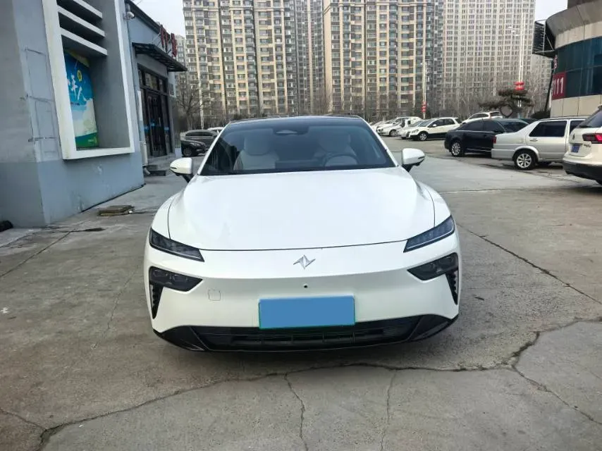 2024 DongFeng eπ eπ007 REEV 105HP REEV 28.4KWH,autocango,china used car exporter,china ev exporter,chinese used car exporter,chinese used ev exporter
