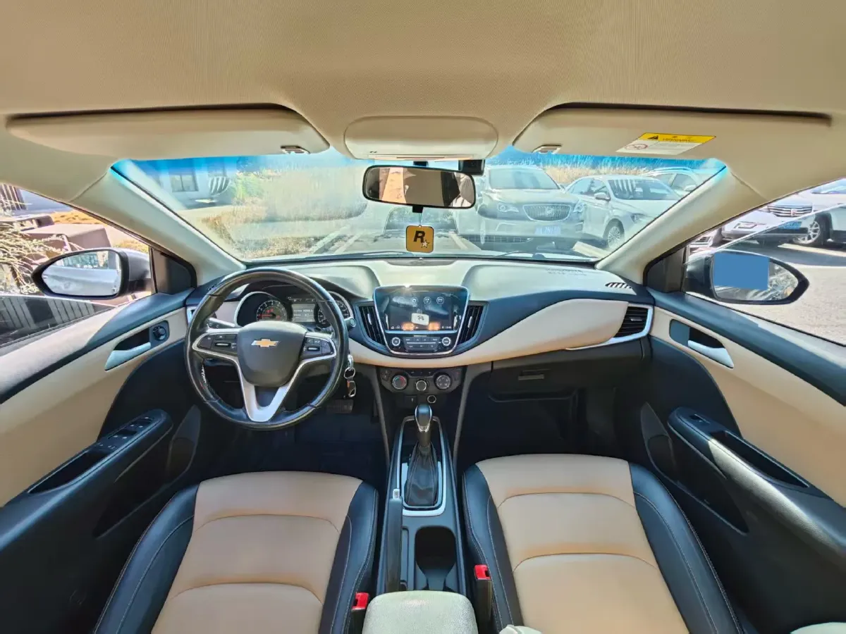 2020 Chevrolet Monza 1.5L 113HP L4 6AT,autocango,china used car exporter,china ev exporter,chinese used car exporter,chinese used ev exporter