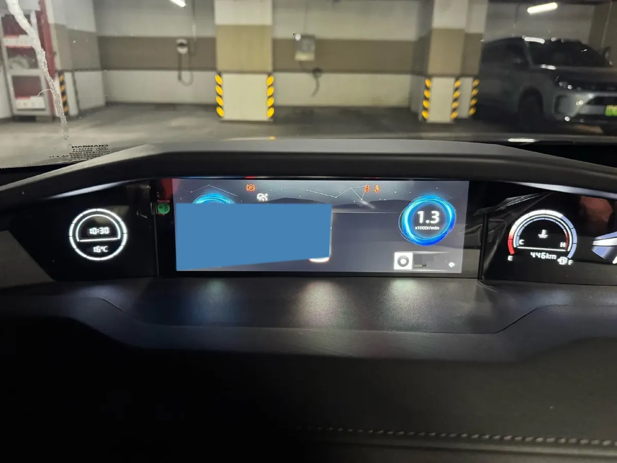 2023 ChangAn UNI-V 1.5T 188HP L4 7DCT,autocango,china used car exporter,china ev exporter,chinese used car exporter,chinese used ev exporter