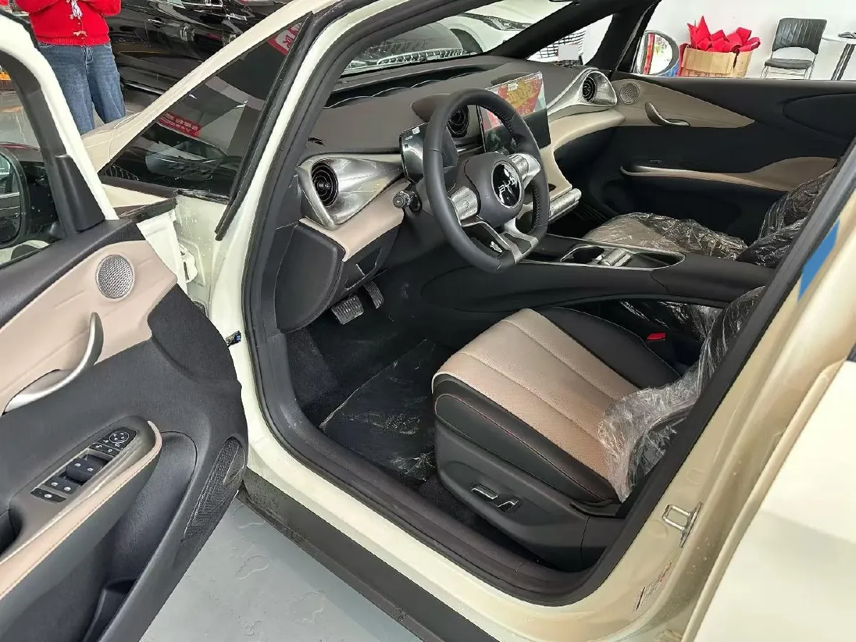 2025 BYD Dolphin BEV 44.928KWH,autocango,china used car exporter,china ev exporter,chinese used car exporter,chinese used ev exporter