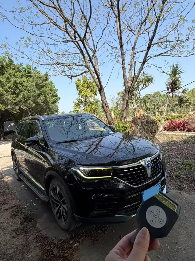 2018 Brilliance Auto V7 1.6T 204HP L4 7DCT,autocango,china used car exporter,china ev exporter,chinese used car exporter,chinese used ev exporter