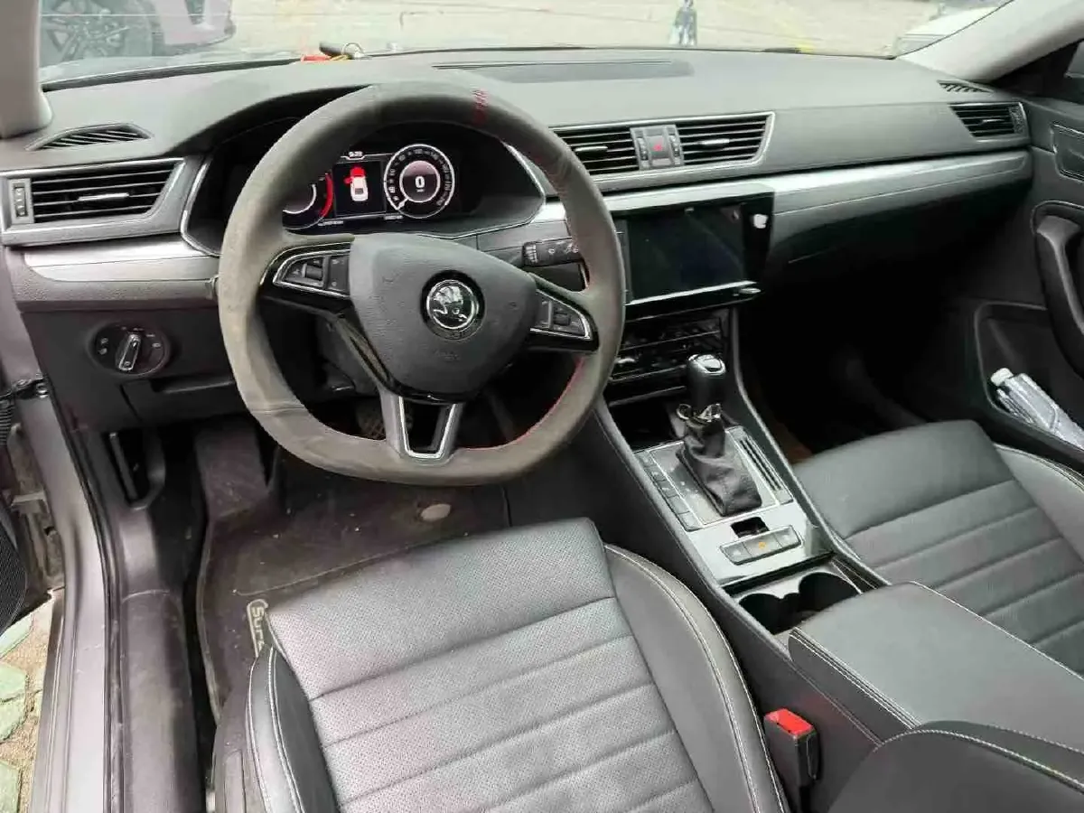 2019 Subaru XV 2.0L 156HP H4 CVT,autocango,china used car exporter,china ev exporter,chinese used car exporter,chinese used ev exporter