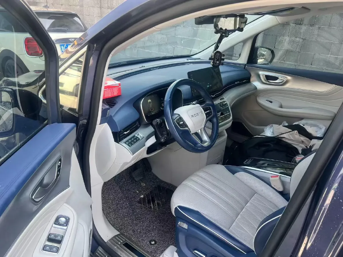 2021 Roewe iMAX8 2.0T 234HP L4 8AT,autocango,china used car exporter,china ev exporter,chinese used car exporter,chinese used ev exporter