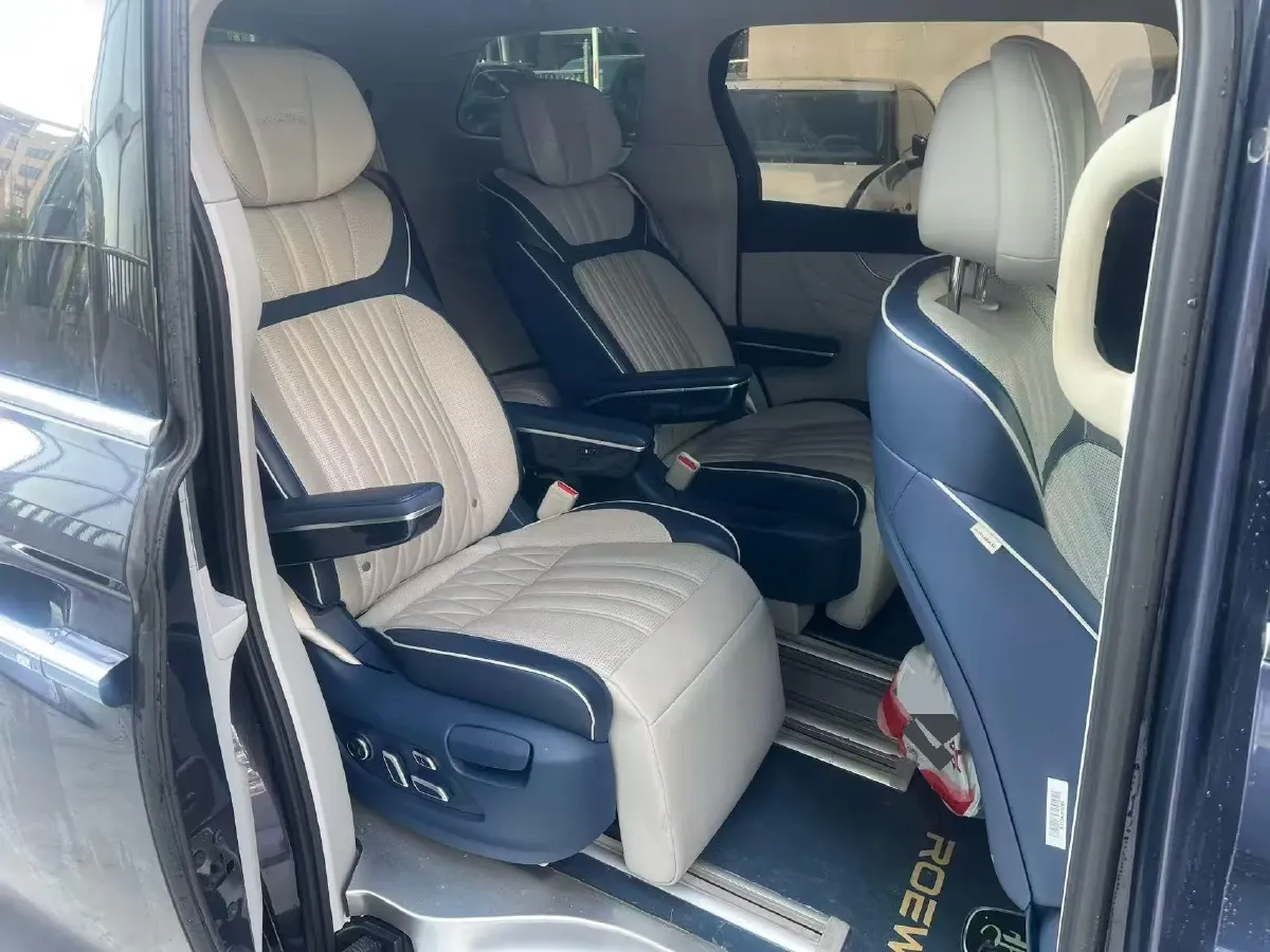 2021 Roewe iMAX8 2.0T 234HP L4 8AT,autocango,china used car exporter,china ev exporter,chinese used car exporter,chinese used ev exporter