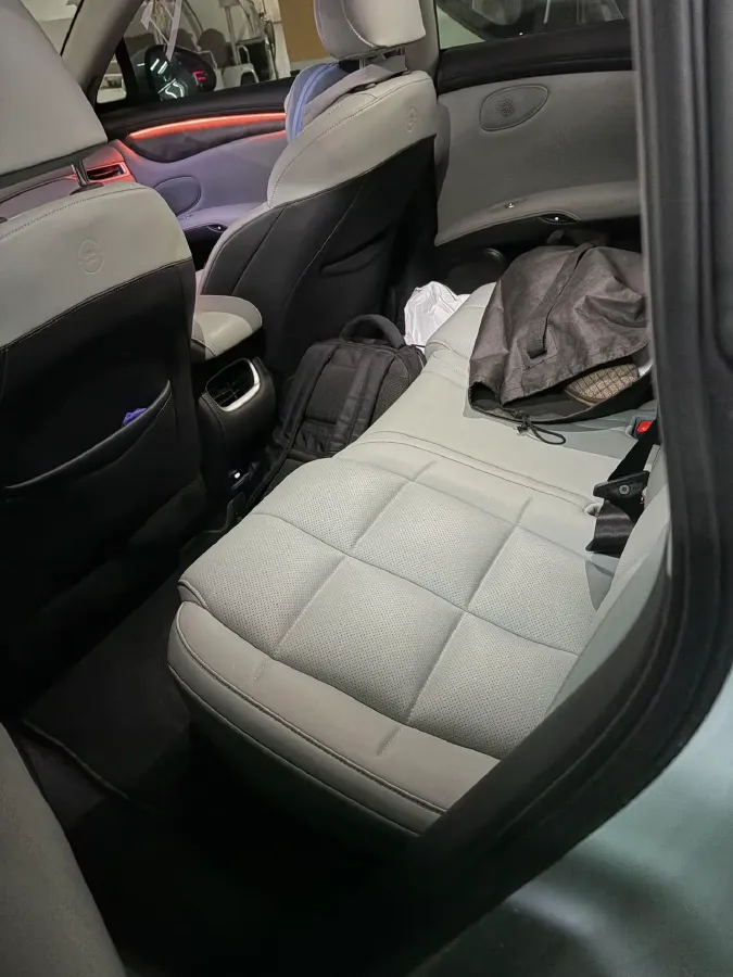 2023 IM LS6 BEV 71KWH,autocango,china used car exporter,china ev exporter,chinese used car exporter,chinese used ev exporter