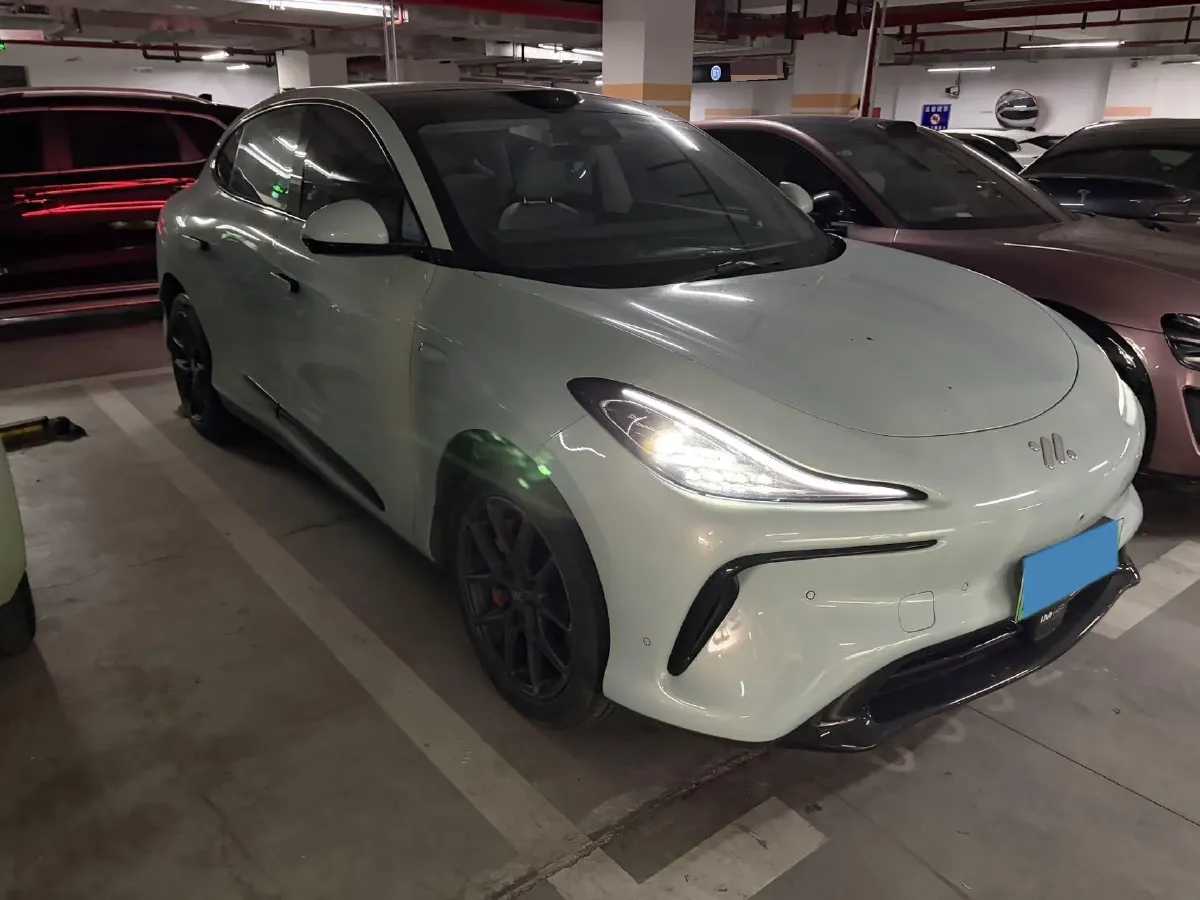 2023 IM LS6 BEV 71KWH,autocango,china used car exporter,china ev exporter,chinese used car exporter,chinese used ev exporter