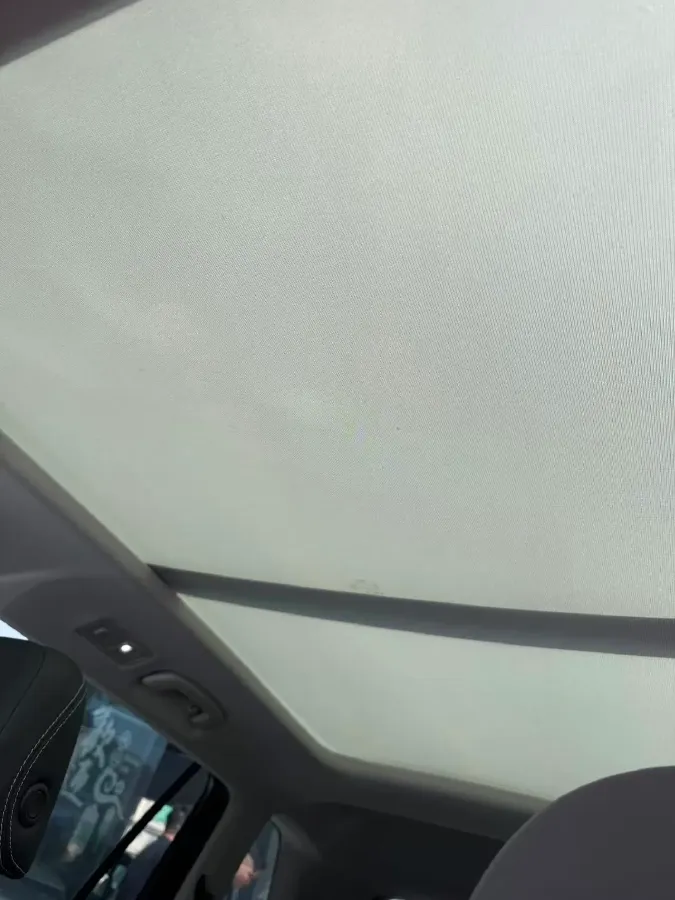 2024 Volkswagen Tiguan L 2.0T 186HP L4 7DCT,autocango,china used car exporter,china ev exporter,chinese used car exporter,chinese used ev exporter