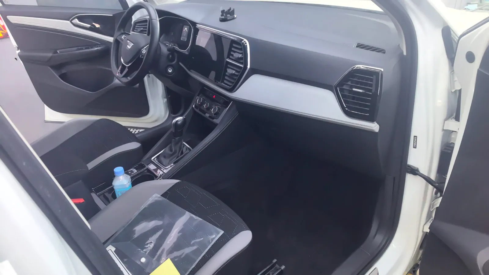 2023 Jetta VS7 1.4T 150HP L4 6AT,autocango,china used car exporter,china ev exporter,chinese used car exporter,chinese used ev exporter